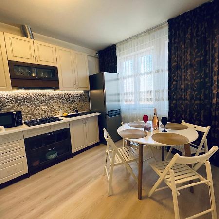 Apartament Ella Tulcea Extérieur photo